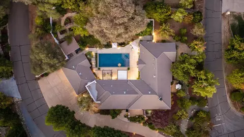View/Area - 6745 Estates Ct, Auburn, CA 95602 photo 1 of 4
