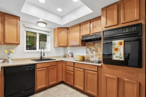 Kitchen - 2512 Denison Dr, Davis, CA 95618 photo 3 of 5