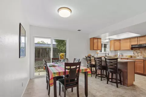 Dining - 2512 Denison Dr, Davis, CA 95618 photo 1 of 3