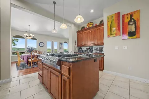 Kitchen - 250 Endicott Ave, Jackson, CA 95642 photo 7 of 7