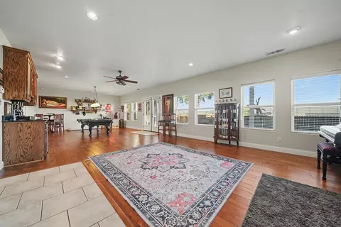 Entry Way - 250 Endicott Ave, Jackson, CA 95642 photo 10 of 11