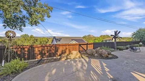 Exterior - 250 Endicott Ave, Jackson, CA 95642 photo 11 of 17