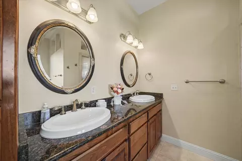 Bath - 250 Endicott Ave, Jackson, CA 95642 photo 4 of 8