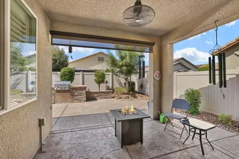 Exterior - 2651 Glen Echo Ln, Manteca, CA 95336 photo 3 of 8