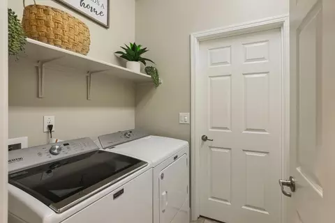 Other - 2651 Glen Echo Ln, Manteca, CA 95336 photo 6 of 9