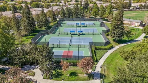 View/Area - 2651 Glen Echo Ln, Manteca, CA 95336 photo 16 of 23