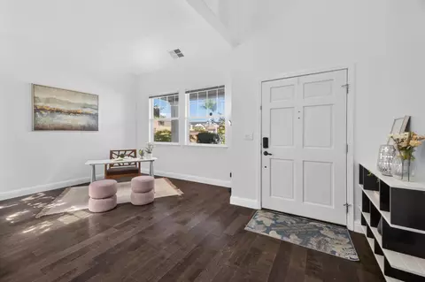 Entry Way - 2612 Dorset Ln, Tracy, CA 95377 photo 1 of 4