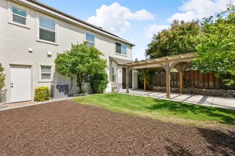 Exterior - 2612 Dorset Ln, Tracy, CA 95377 photo 11 of 12