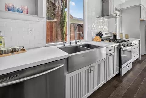 Kitchen - 2612 Dorset Ln, Tracy, CA 95377 photo 3 of 5