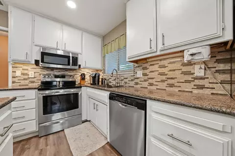 Kitchen - 145 Emerald Dr, Galt, CA 95632 photo 1 of 3