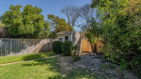 Exterior - 145 Emerald Dr, Galt, CA 95632 photo 6 of 8