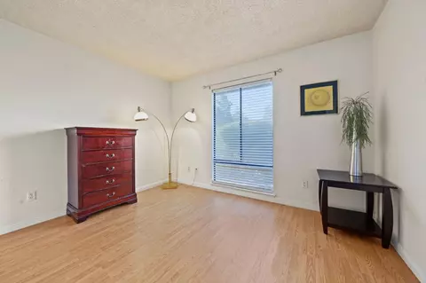 Bedroom - 145 Emerald Dr, Galt, CA 95632 photo 4 of 7