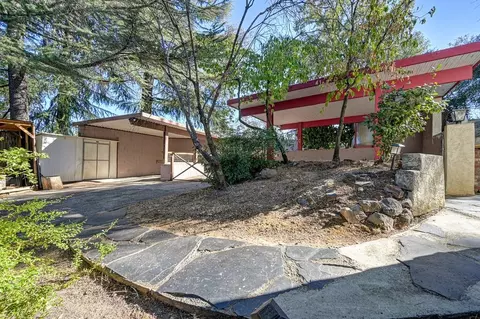Exterior - 1128 Locust Ave, Placerville, CA 95667 photo 12 of 14