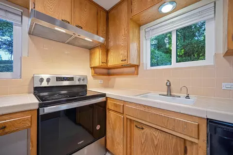 Kitchen - 1128 Locust Ave, Placerville, CA 95667 photo 5 of 6