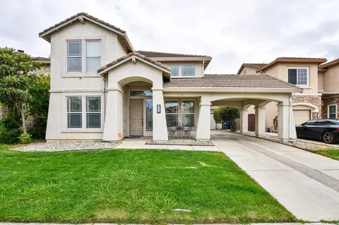 2029 Bastona Dr, Elk Grove, CA 95758