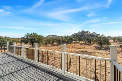 Exterior - 3436 Davis Dr, Burson, CA 95225 photo 4 of 6