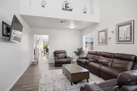 Living - 4185 Pathway Ln, Turlock, CA 95382 photo 1 of 2