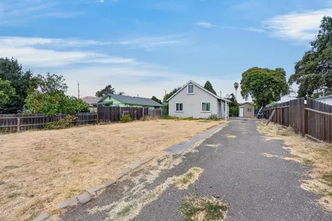 2821 38th Ave, Sacramento, CA 95824