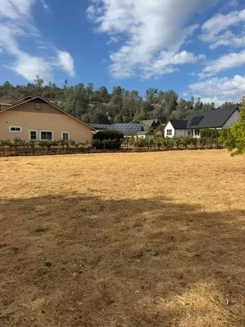 576 Quiet Pl, Murphys, CA 95247 photo 3