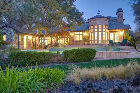 4501 Lake Forest Dr, Loomis, CA 95650