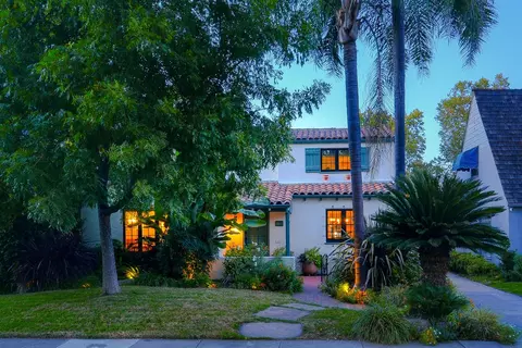 1841 11th Ave, Sacramento, CA 95818
