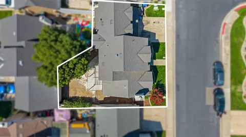 View/Area - 2025 Hearthstone Ln, Modesto, CA 95355 photo 1 of 7