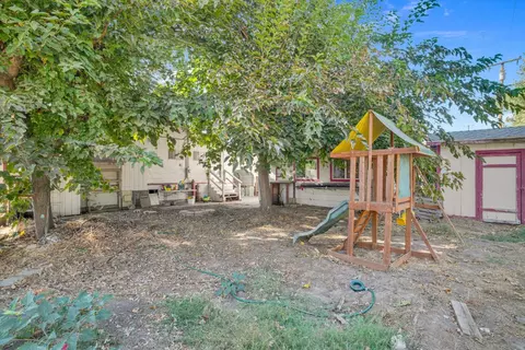 Exterior - 30000 E Kasson 4d15 Oak Ln Rd, Tracy, CA 95304 photo 9 of 10