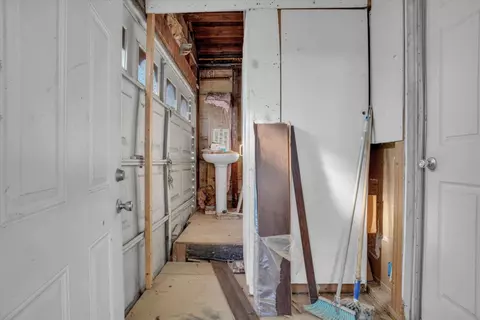 Entry Way - 30000 E Kasson 4d15 Oak Ln Rd, Tracy, CA 95304 photo 4 of 4