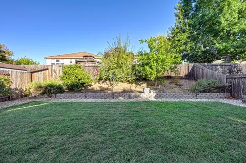 Exterior - 4447 Excelsior Rd, Mather, CA 95655 photo 10 of 14