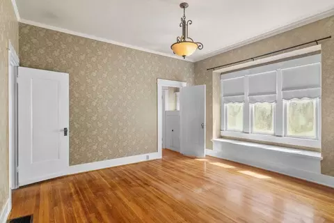 Bedroom - 119 Park Ave, Modesto, CA 95354 photo 1 of 10