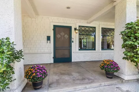 Exterior - 119 Park Ave, Modesto, CA 95354 photo 3 of 11