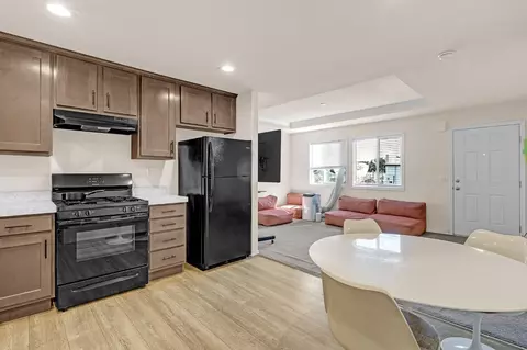 Kitchen - 993 Kaizen Way, Olivehurst, CA 95961 photo 4 of 4