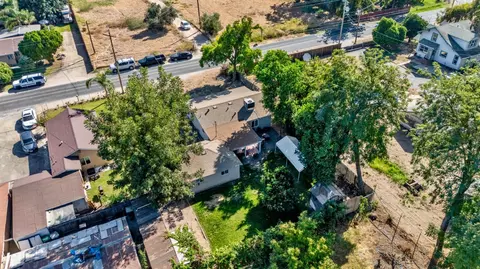 View/Area - 3301 Don Pedro Rd, Ceres, CA 95307 photo 3 of 7