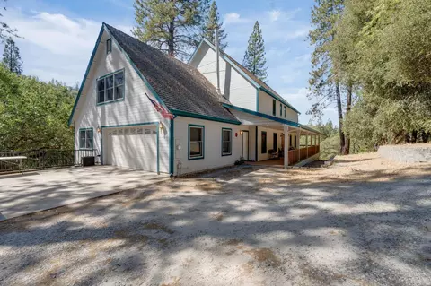 8161 Boondock Trl, Somerset, CA 95684