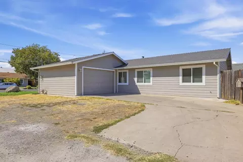 Exterior - 10073 N St, Live Oak, CA 95953 photo 7 of 7
