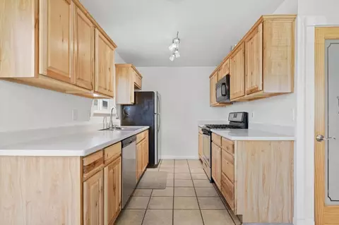 Kitchen - 10073 N St, Live Oak, CA 95953 photo 1 of 4