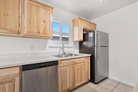 Kitchen - 10073 N St, Live Oak, CA 95953 photo 2 of 4