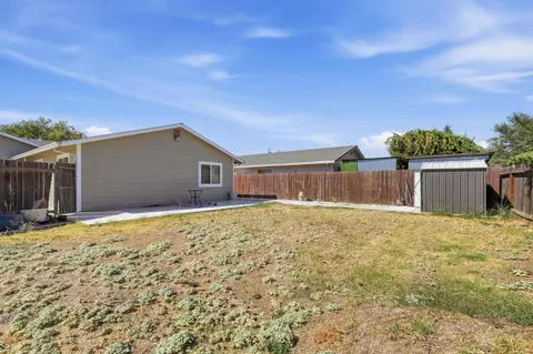 Exterior - 10073 N St, Live Oak, CA 95953 photo 5 of 7
