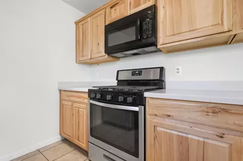 Kitchen - 10073 N St, Live Oak, CA 95953 photo 4 of 4