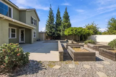Exterior - 1329 Darrow Dr, Lathrop, CA 95330 photo 9 of 11