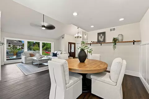 Dining - 120 Pradera Ct, Folsom, CA 95630 photo 2 of 3
