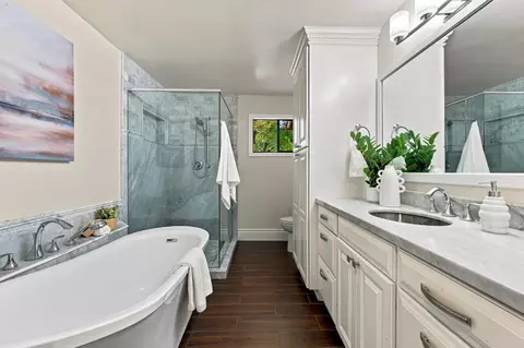 Bath - 120 Pradera Ct, Folsom, CA 95630 photo 1 of 4