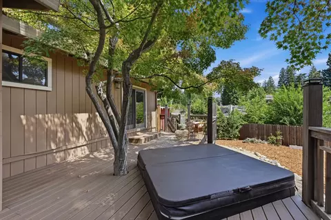 Exterior - 120 Pradera Ct, Folsom, CA 95630 photo 11 of 18
