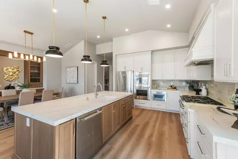 Kitchen - 5597 Thomson Loop, Davis, CA 95616 photo 2 of 4