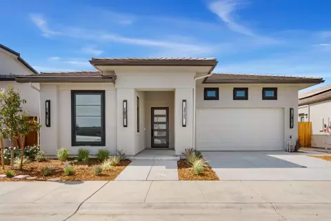 Exterior - 5597 Thomson Loop, Davis, CA 95616 photo 2 of 5