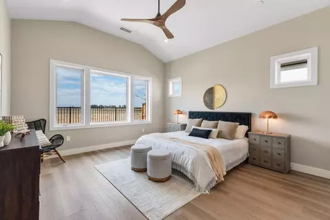 Bedroom - 5597 Thomson Loop, Davis, CA 95616 photo 1 of 5