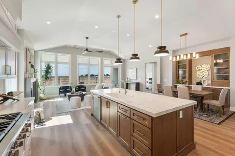 Kitchen - 5597 Thomson Loop, Davis, CA 95616 photo 4 of 4