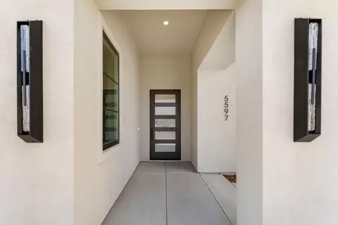 Entry Way - 5597 Thomson Loop, Davis, CA 95616 photo 1 of 7