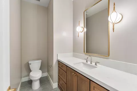 Bath - 5597 Thomson Loop, Davis, CA 95616 photo 5 of 5