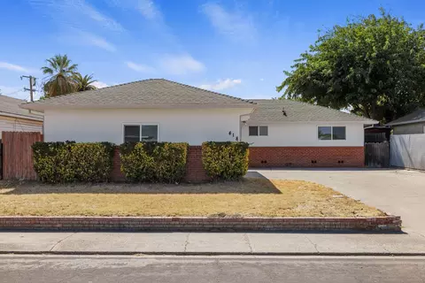 Exterior - 418 Lupton St, Manteca, CA 95337 photo 1 of 4
